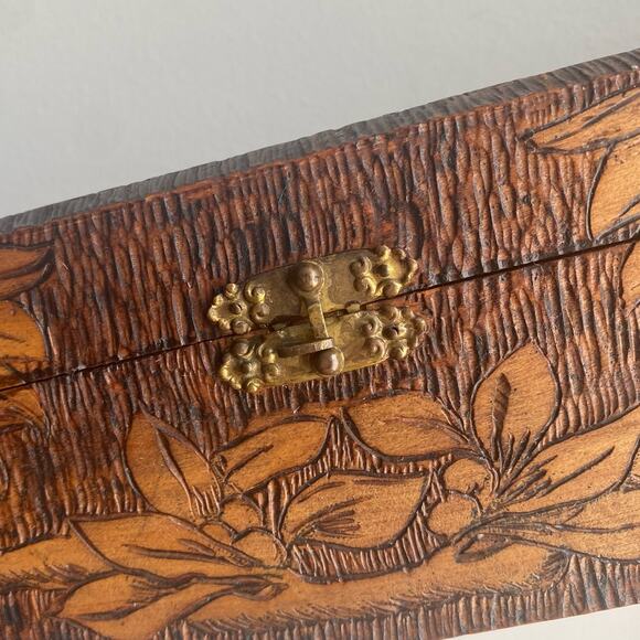 Pyrography Burnt Wood Dresser Glove Box Art Nouveau Beautiful Woman Antique VTG - Picture 8 of 9